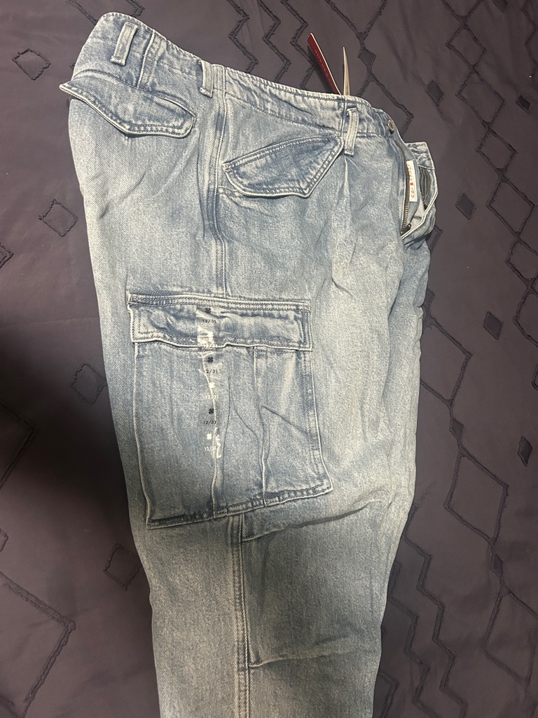 Lucky Brand Light Blue Washed Denim Jeans